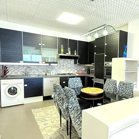 Dimora Ilario Apartment *